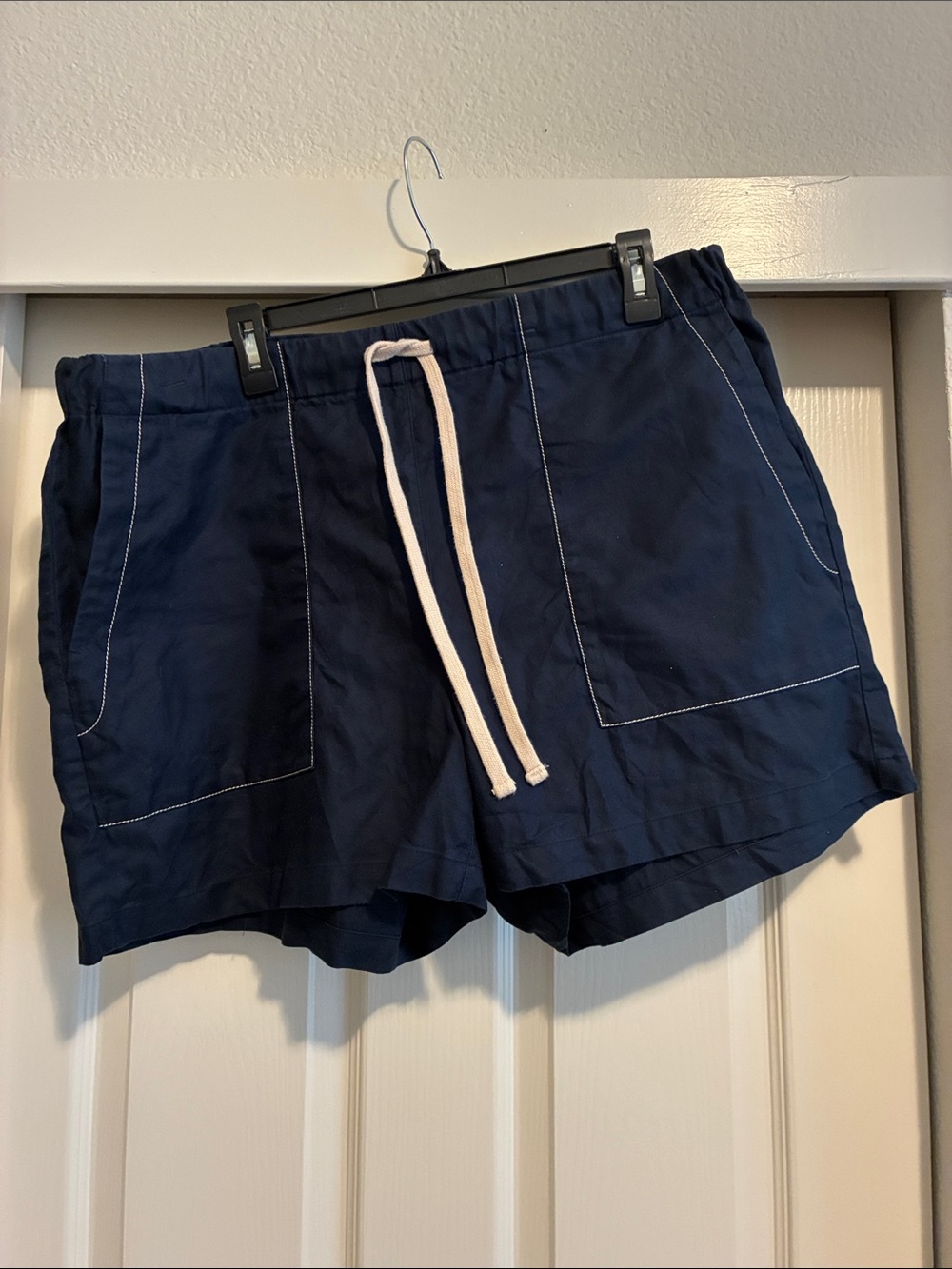 Banana Republic Navy Drawstring Athletic Shorts - Picture 1 of 4